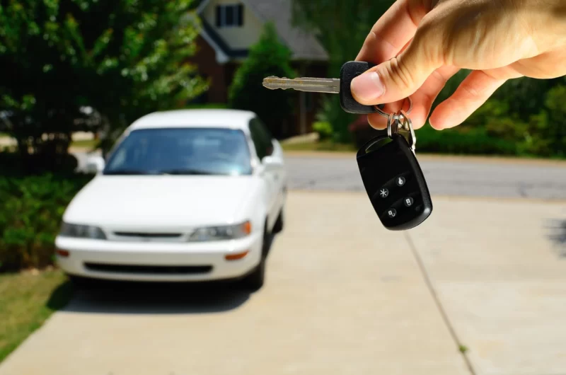 Do i need a valid license best sale to buy a car