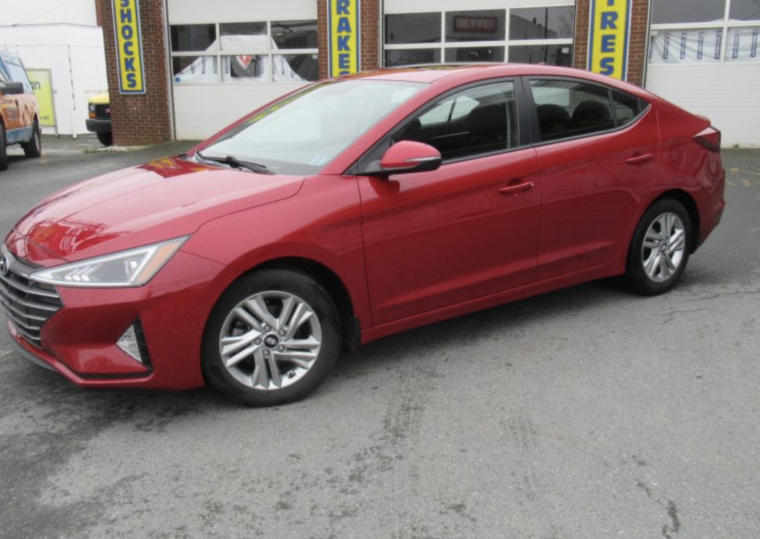 Review of the 2020 Hyundai Elantra Limited Hayden Auto