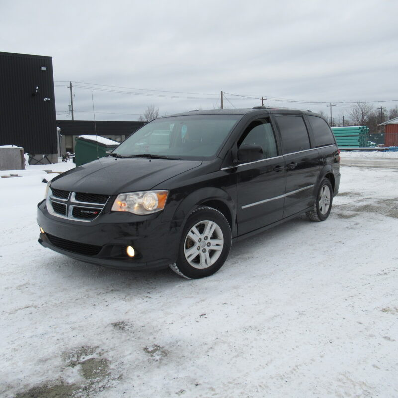 2017 dodge best sale grand caravan crew